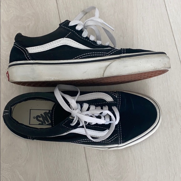 Old Skool Vans - Picture 2 of 4